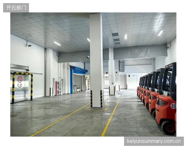 瑞典队在达拉斯的比赛场地拥有温控设施，但赛前场外活动仍存高温暴露风险。